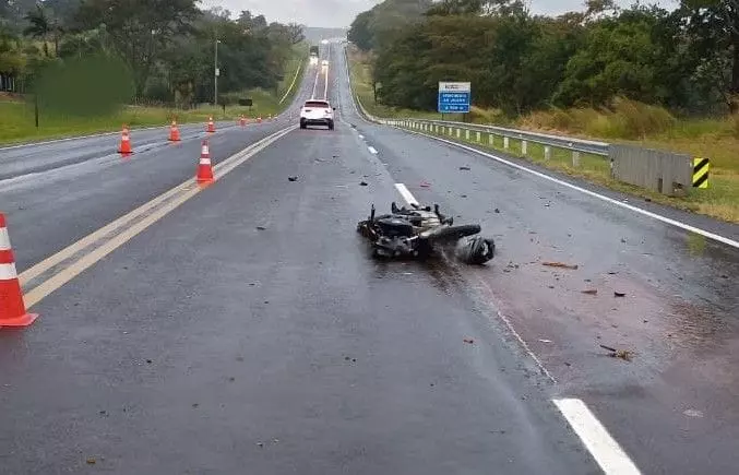 Motociclista morre em acidente na SP-294 em Herculândia